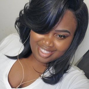 Meet your Posher, Tina